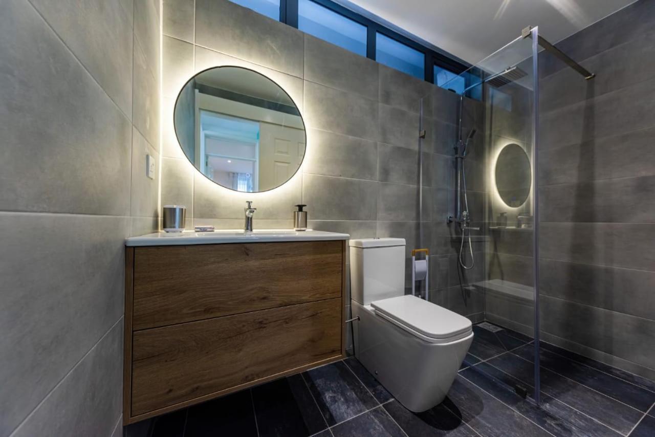 Luxury Modern Apartment - Excellent Location 50M From The Beach, Restaurants, Bars, Shops Flic-en-Flacq Dış mekan fotoğraf