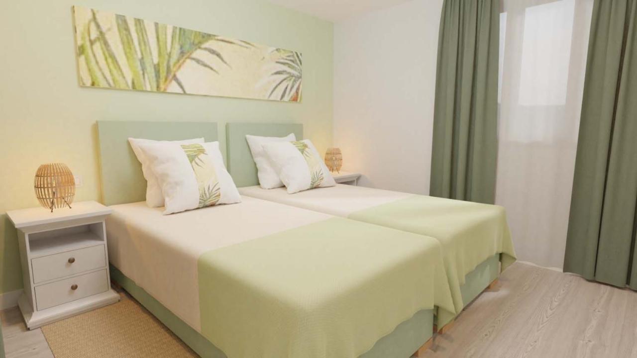 Luxury Modern Apartment - Excellent Location 50M From The Beach, Restaurants, Bars, Shops Flic-en-Flacq Dış mekan fotoğraf